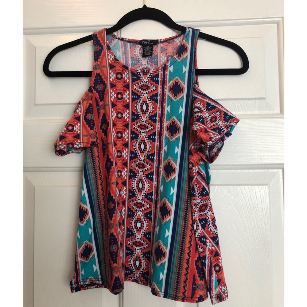 Cold Shoulder Colorful Top (XS)